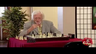 دوربین مخفی شطرنج بازی کردن با روح