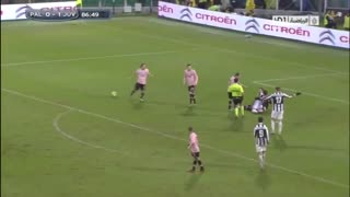 حرکت کاملا ایتالیایی - گل تک به تک رو بخاطر وسوسۀ پنالتی گرفتن نزد