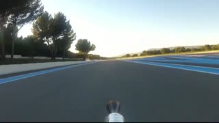 شکستن رکورد سرعت با دوچرخه با سرعت ۳۳۳ کیلومتر بر ساعت ؟؟!!!!