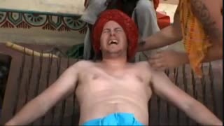 خوابیدن رو میخ (کله خر ها )