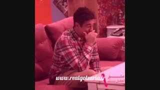 محمدرضا گلزار در پشت صحنه عشق تعطیل نیست