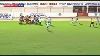 خوشحالی و دعوا بعد از گل