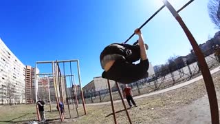 آمادگی جسمانی فوق العاده و پرش از ارتفاع