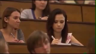 ابراز علاقه فوق العاده زیبا و حیرت آور پسر به دختری که دوسش داره