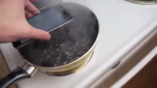 جوشاندن ایفن 6 در نوشابه ی کوکا