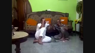 ترساندن  ترقه ای!