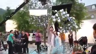 یه تبلیغ خوشکل از اوپا سوهیون