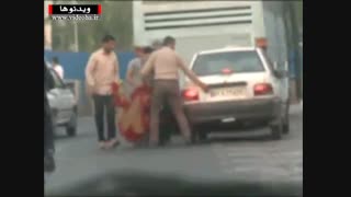 لحظه دستگیری قاچاقچیان مواد