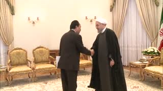 ترجمۀ شفاهی اکبر خرمی در حضور رئیس جمهوری ایران، دکتر روحانی زیبایی پوست