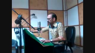 قسمتی از ضبط رادیو موفقیت در استودیو