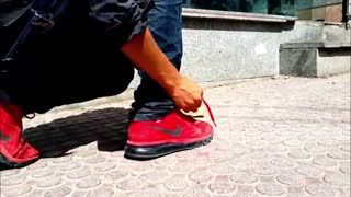 فقط یک تکه نان!