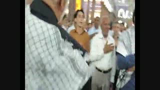 مراسم سینه زنی 22 اردیبهشت ماه در حرم سیدالشهدا توسط حاج عباس حیدرزاده