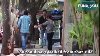 دوربین مخفی: مردان و پسران نادان، نوکران احمق و رایگان زنان