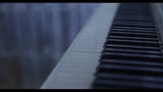 خوانندگی و نوازندگی اهنگ فروزن به سبکی دیگر