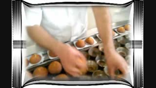 دستگاه بسته بندی کیک دوقلو، حفظ تازگی و انسجام کیک با دستگاه های بسته بندی پیروزپک