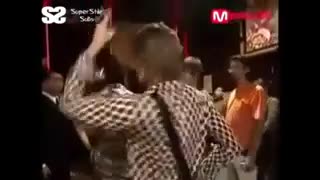 بازی هیون و جونگی!!