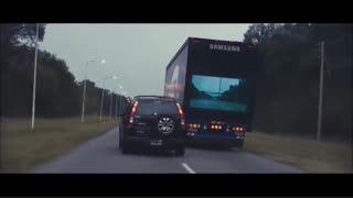 کار جدید سامسونگ بر روی کانتینر تریلی