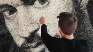 نقاشی با نخ و میخ