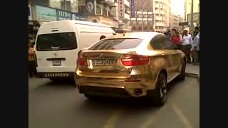 ماشین ساخته شده از طلا در دبی
