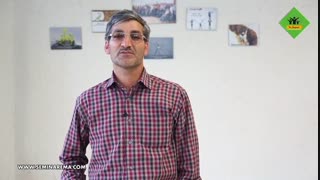 استادماهان تیموری آدم جذاب و پر انرژی و تاثیر گذاریه