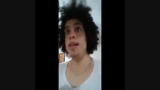 دخترا و رژ لب