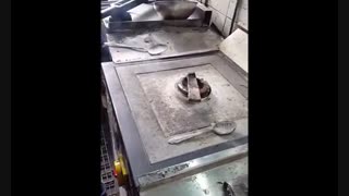 ذوب طلا و تبدیل به شمش   www.wisgoon.com/jaavad94