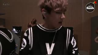 BANGTAN BOMB] V's hard dance practice]