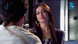 غذا دادن صنم به اهیل +_+