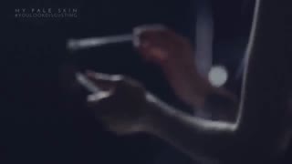 پوست رنگ پریده‌ی من