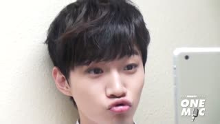 سلفی گرفتن خواننده ها.همه ی کمپانی jyp..عااالی .بک استیج.همون کنسرت که فراخوانش تو کانالم هست.2014