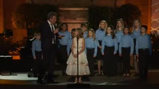 دختری با صدای فوق العاده رویای