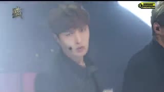 کنسرت  exo-m  و  exo-k