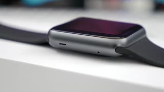 ویدیو:آنباکس کردن Apple Watch Sport