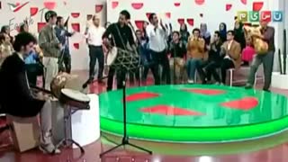 اجرای موسیقی بندری زیبا در برنامه خندوانه رامبد جوان