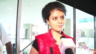 بجرانگی بای جان - اولین روز اولین نمایش | ستارگان طلایی بالیوود | WWW.MOHABATEIN1.ML