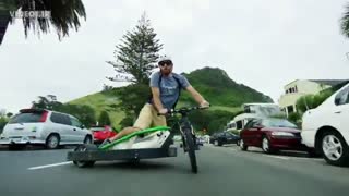 حرکات زیبا با موتور سه چرخ