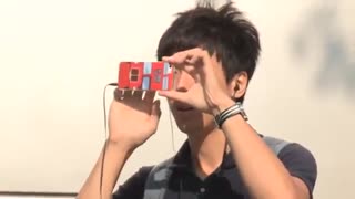 شارژ تلفن همراه با سیب زمینی و سیب