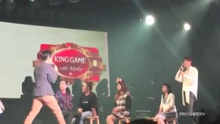 صندلی بازی لی مین هو که...