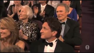 شان پن برنده اسکار 2004