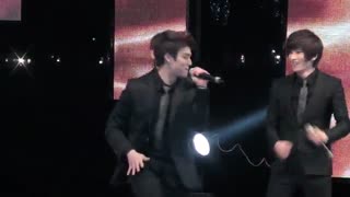 Kiseop's Dance Mistake with AJ and Eli
