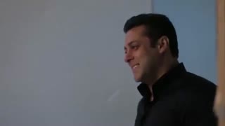 پشت صحنه فتوشات های فیلم فیر(سلمان خان و کاریناکاپور خان)|ستارگانطلایی بالیوود|WWW.MOHABATEIN2.ML