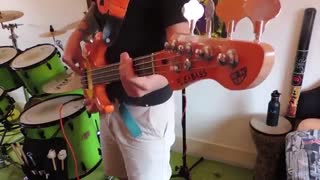 نواختن موسیقی  GTA SAN (زیبا)