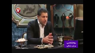 بازدید علی دایی از کودکان کار (یک کلیپ تکان دهنده)