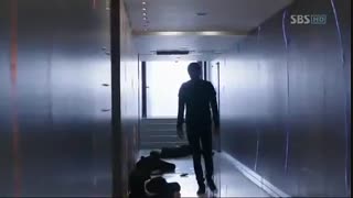 یکی از زیبا ترین سکانس های شکارچی شهر :)