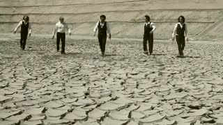 دانلود موزیک ویدئو هاتف به نام بی آبی