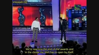 اینم یه ویدیو ی دیگه.اینجا رانبیر کاپور ادای شاهرخ خان رو در میاره و عمران خان هم ادای سلمان خان رو.