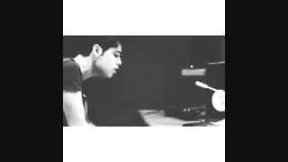 اجرای آهنگ برای مرتضی پاشایی توسط یوسف زمانی