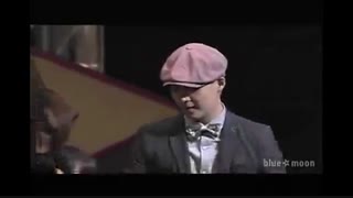 اهدای جایزه پسران برتر از گل  یوکوهامای ژاپن 2010