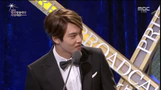 MBC 42th Korea Broadcasting Awards - JongHyun Cut