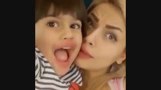 بچه و مامانش